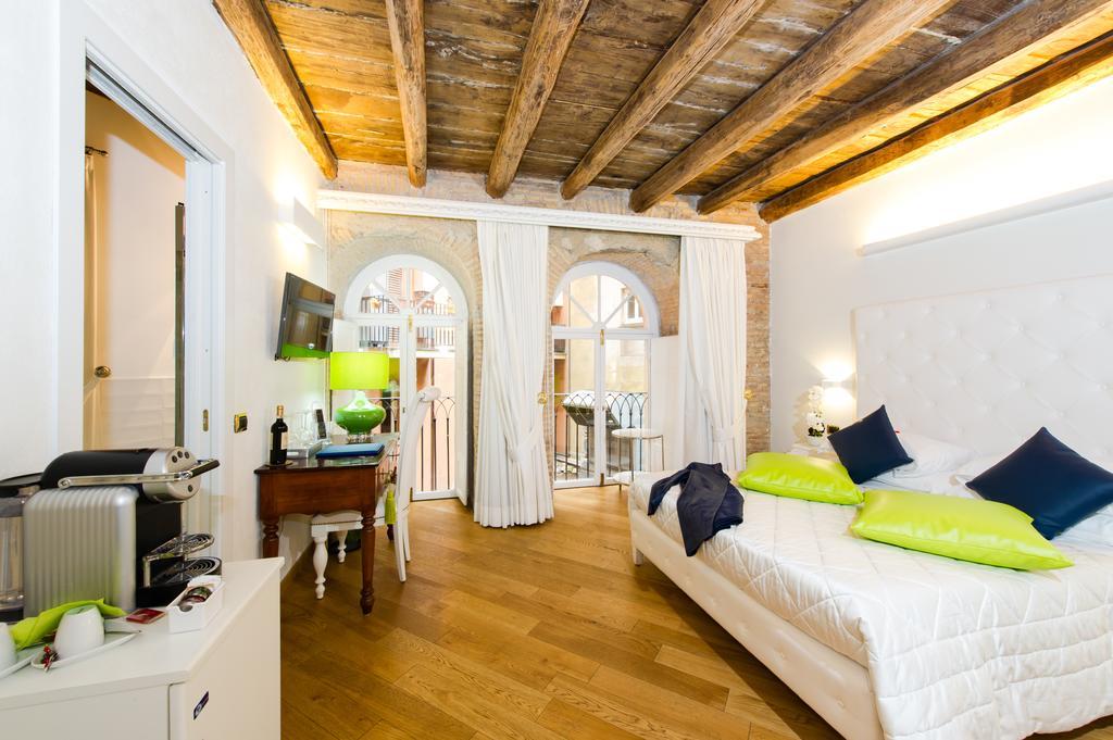 Domus Spagna Capo Le Case โรม ภายนอก รูปภาพ
