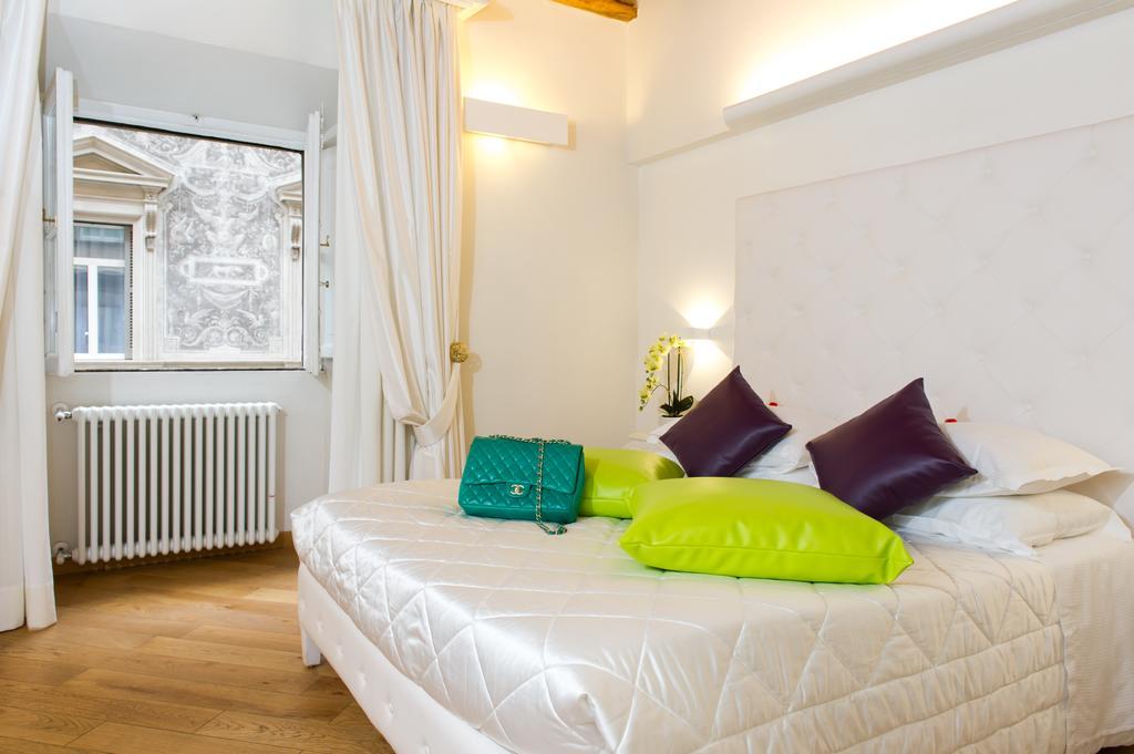 Domus Spagna Capo Le Case โรม ภายนอก รูปภาพ