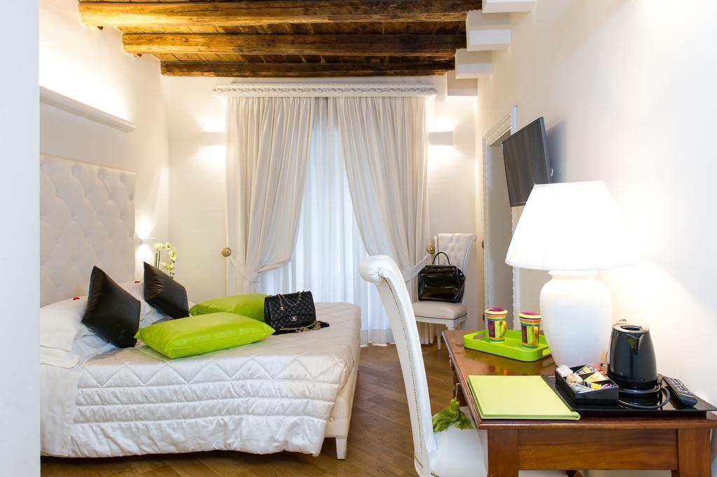 Domus Spagna Capo Le Case โรม ภายนอก รูปภาพ