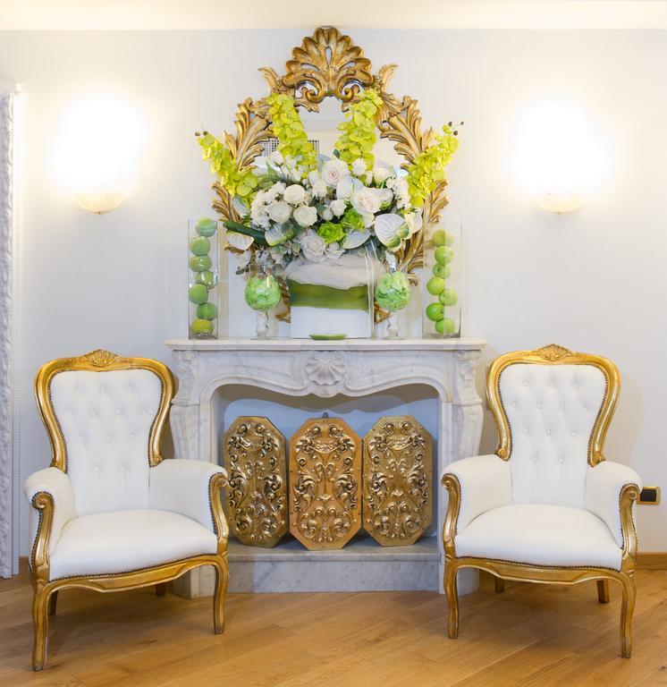 Domus Spagna Capo Le Case โรม ภายนอก รูปภาพ