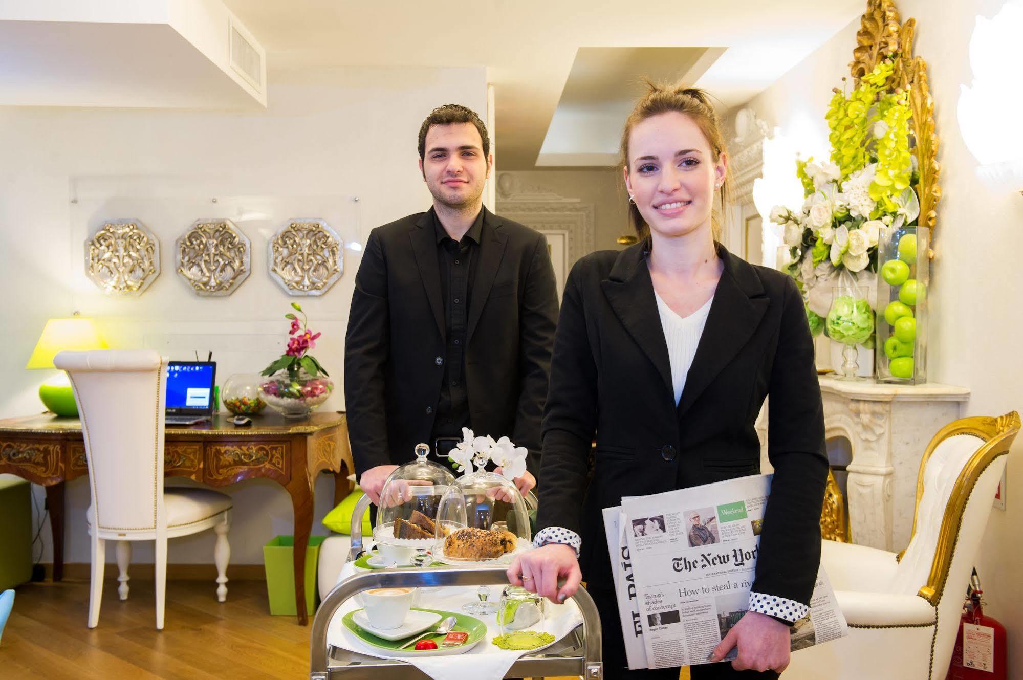 Domus Spagna Capo Le Case โรม ภายนอก รูปภาพ