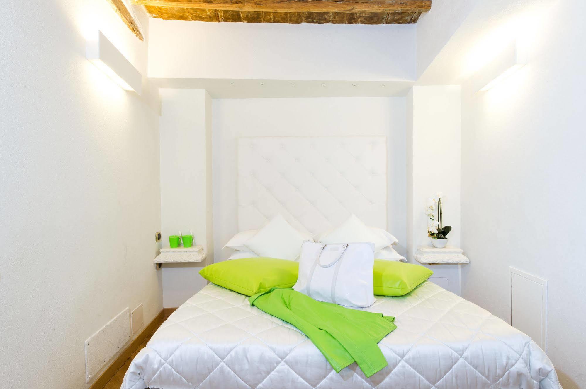 Domus Spagna Capo Le Case โรม ภายนอก รูปภาพ